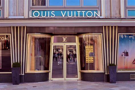 louis vuitton discount shop